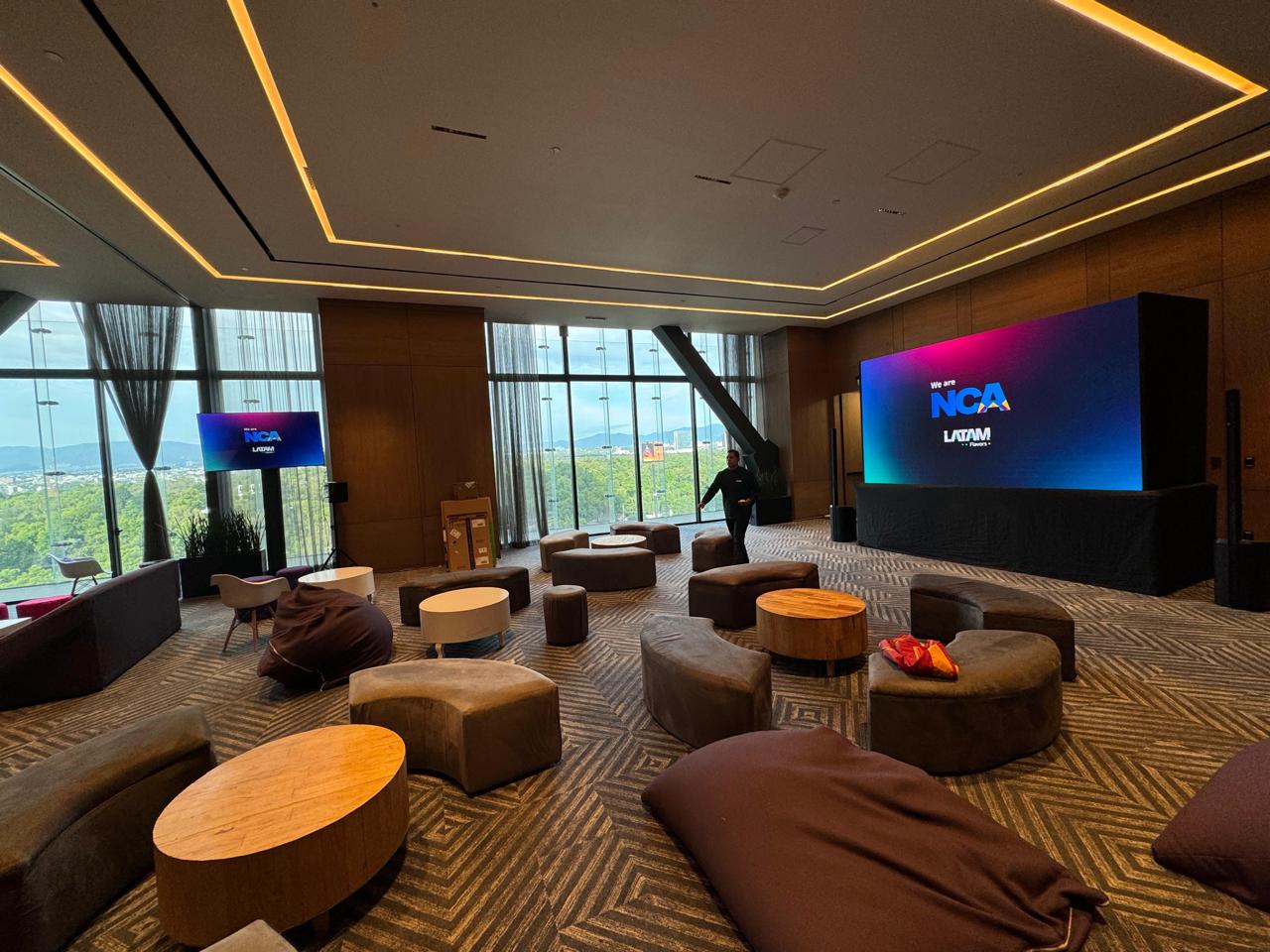 Evento corporativo NCA LATAM - Lounge premium